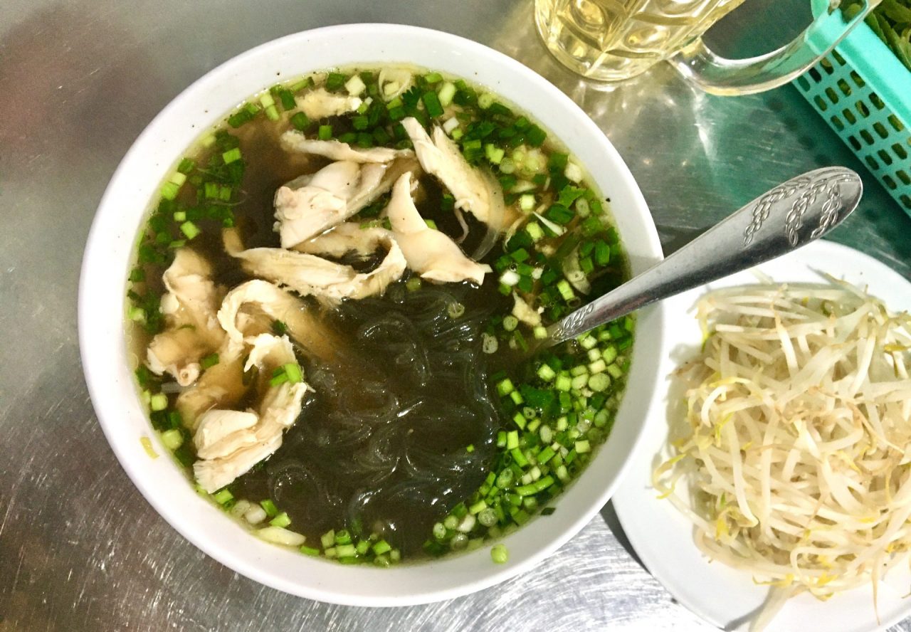 Miến Gà - Chicken Soup with Glass Noodles - Delicious Vietnam