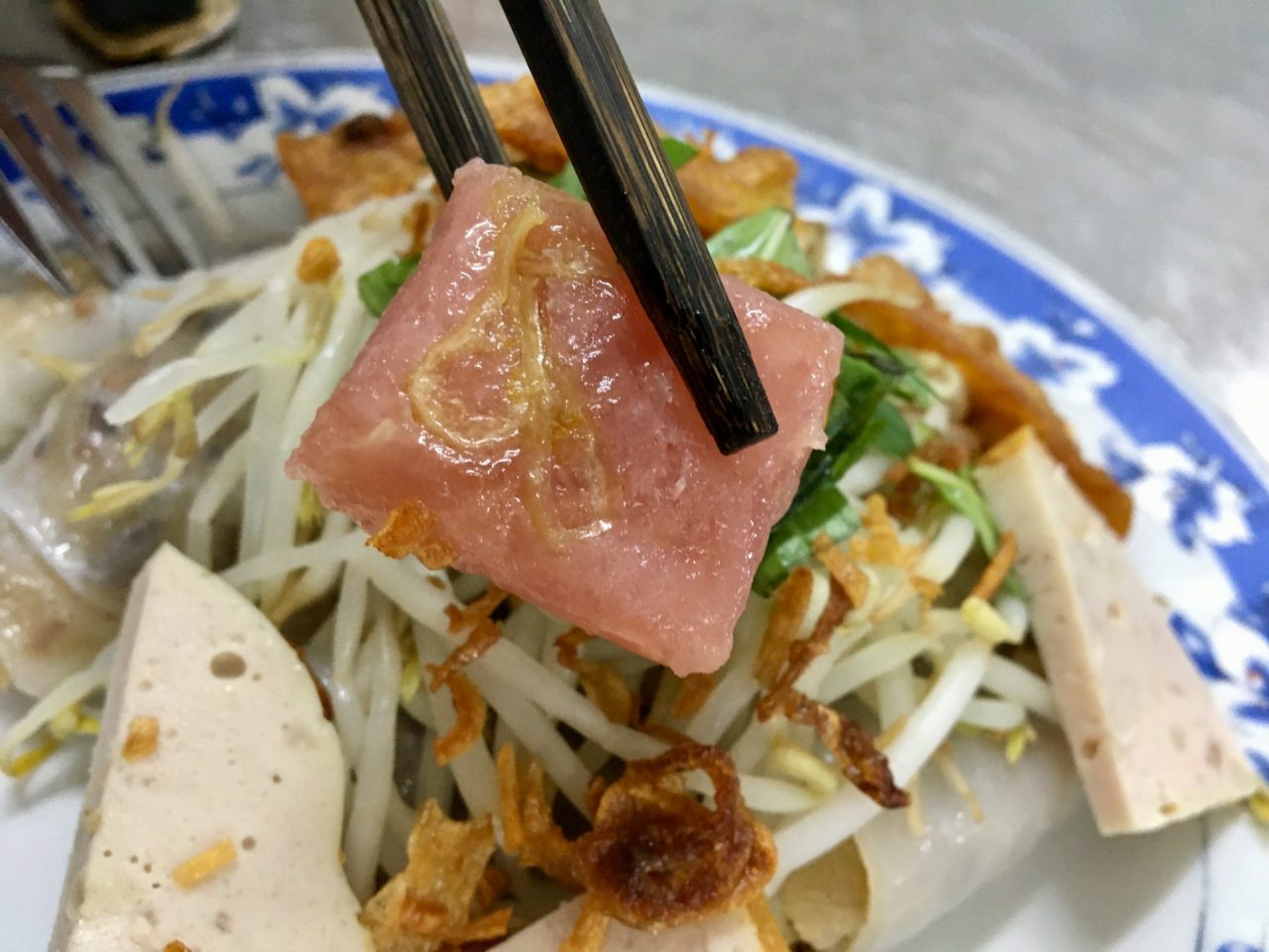 Nem Chua - Vietnamese Fermented Sour Pork Roll