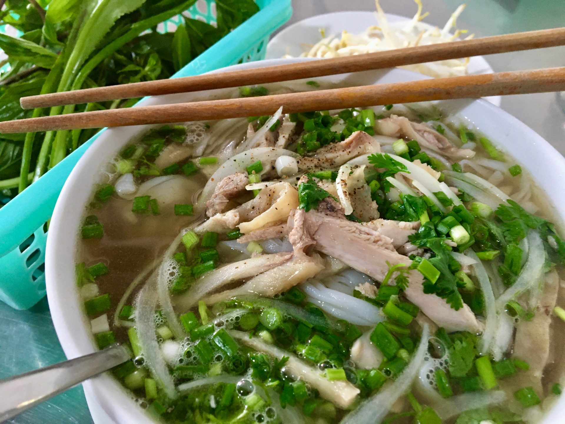 Phở Gà - Vietnamese Chicken Noodle Soup - Delicious Vietnam