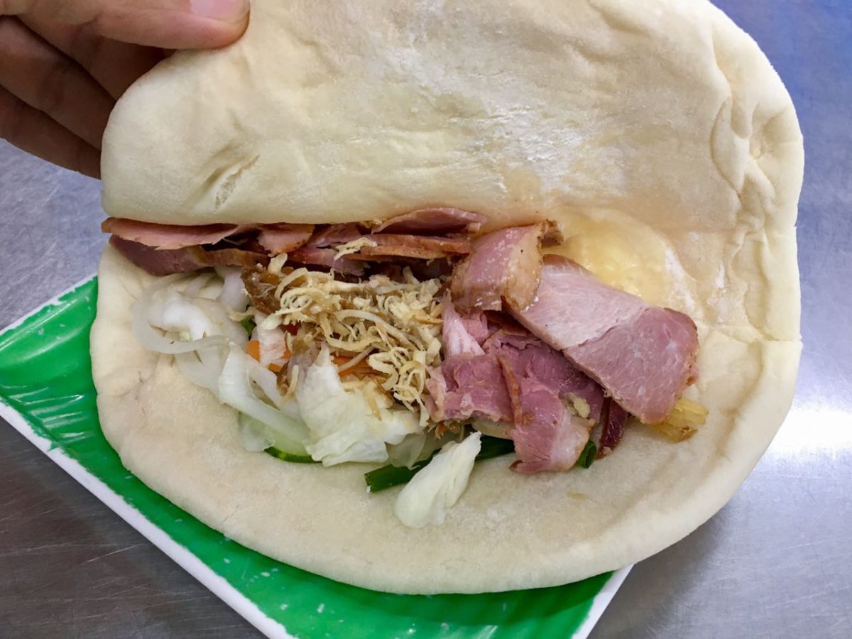 Hybridized Vietnamese dough “kebab” - bánh mì tươi